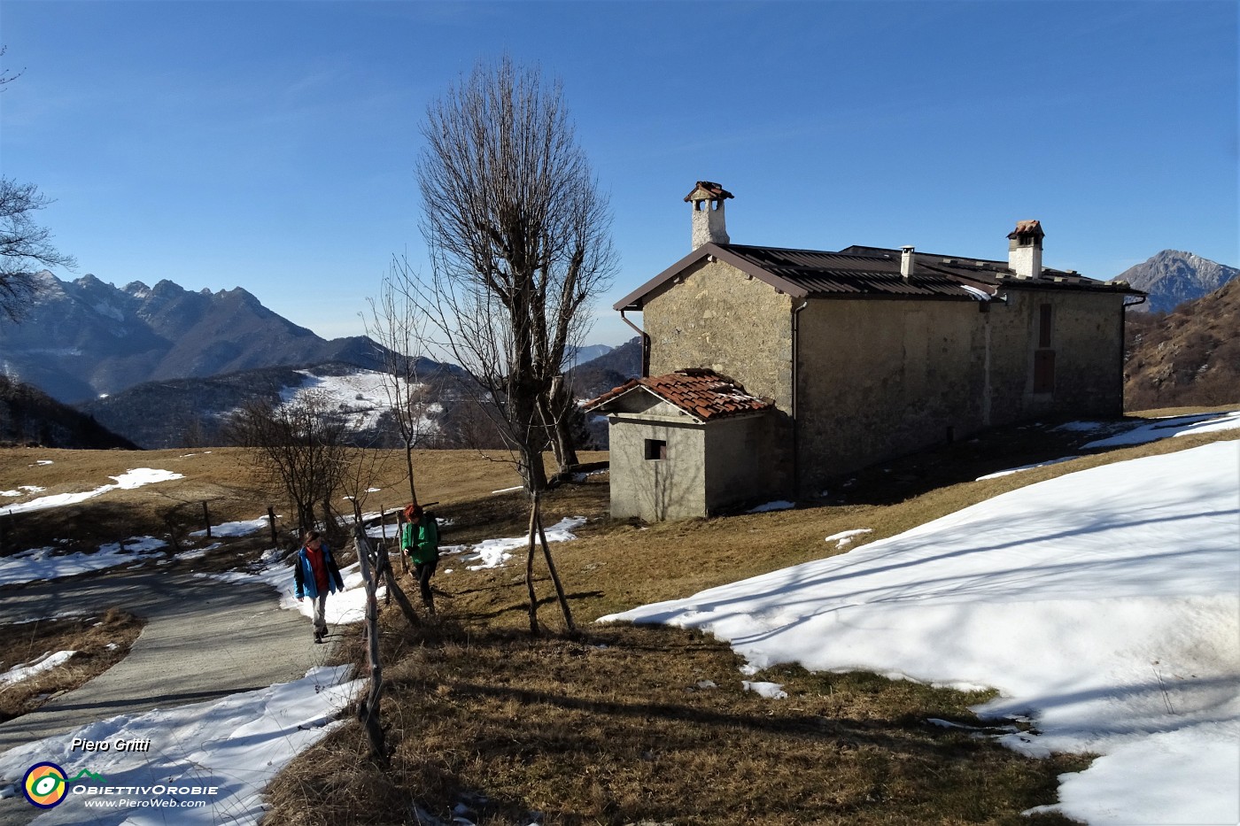 46 Al bel cascinale ...dell'altalena.JPG -                                